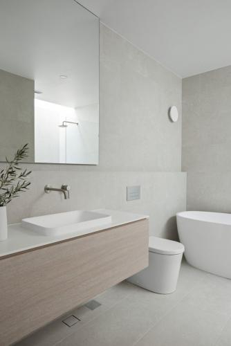 banheiro-decorado-no-estilo-minimalista-1