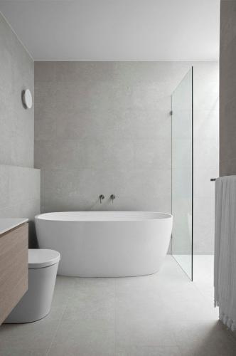 banheiro-decorado-no-estilo-minimalista-3
